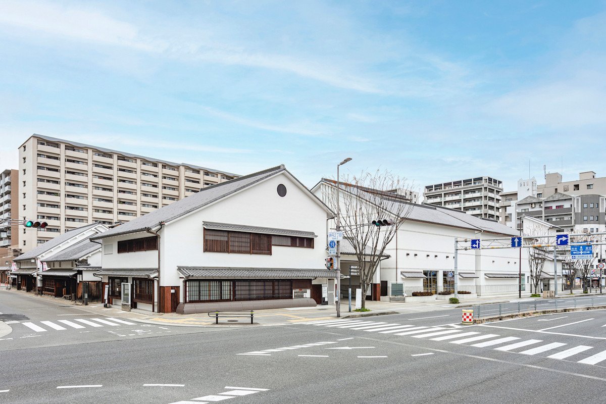 🏛️ 시립 이타미 뮤지엄 (시리츠 이타미 뮤지아무) 이미지 1